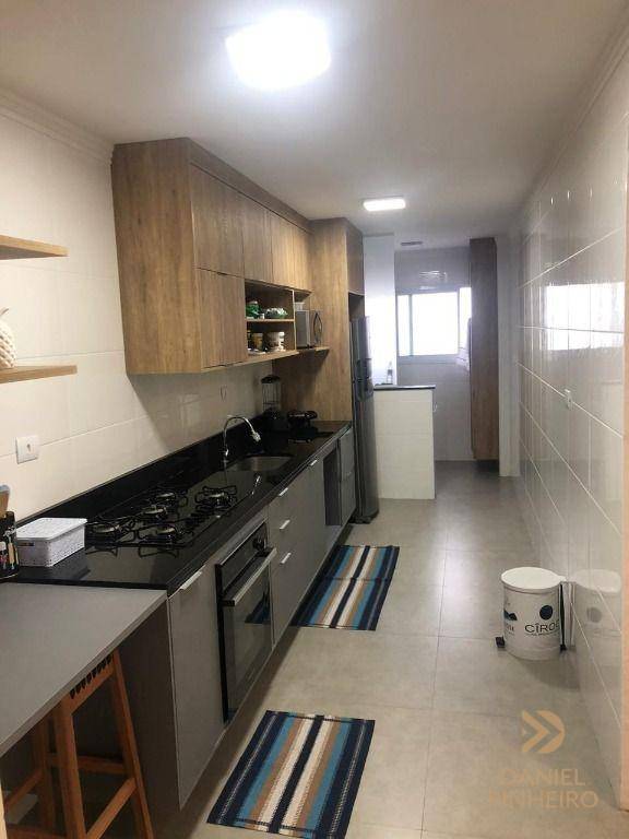 Apartamento à venda com 3 quartos, 115m² - Foto 9