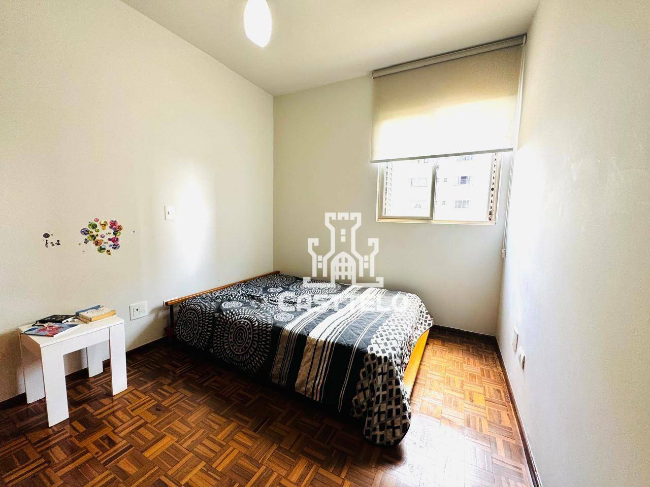 Apartamento à venda com 3 quartos, 122m² - Foto 14