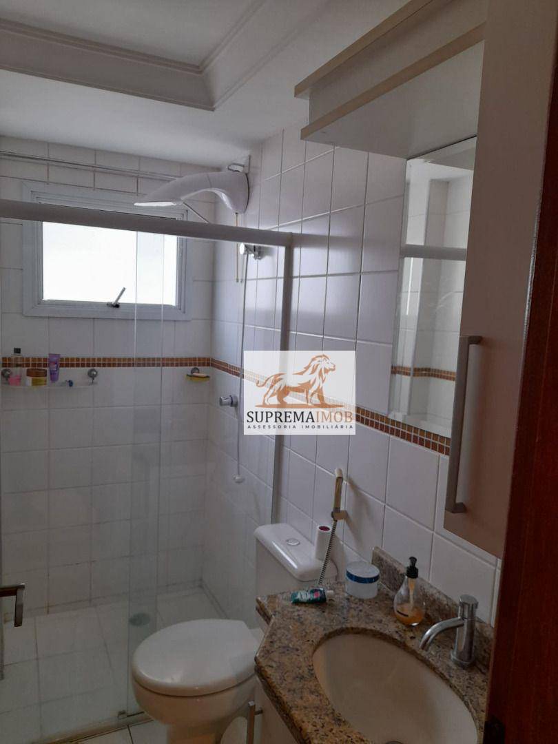 Apartamento à venda com 3 quartos, 98m² - Foto 9