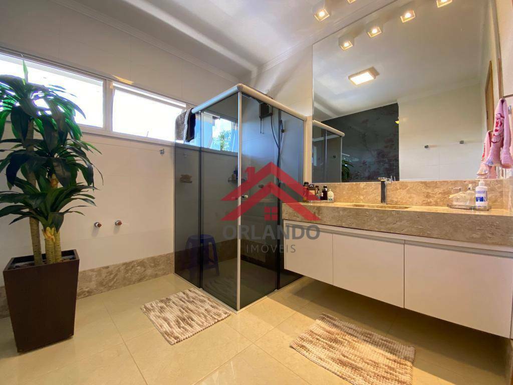 Casa à venda com 4 quartos, 650m² - Foto 11