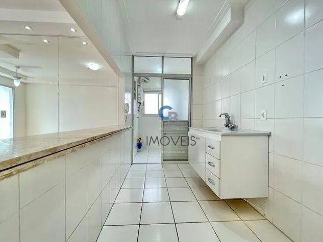 Apartamento à venda com 3 quartos, 63m² - Foto 3