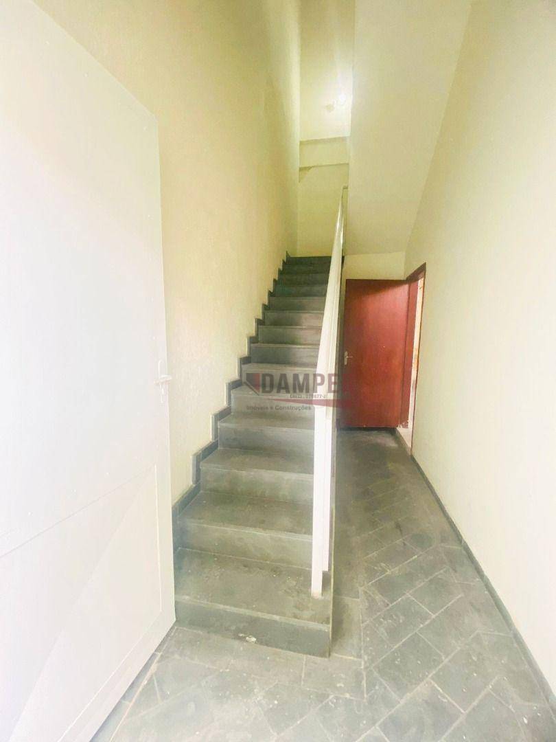 Depósito-Galpão-Armazém à venda, 715m² - Foto 5