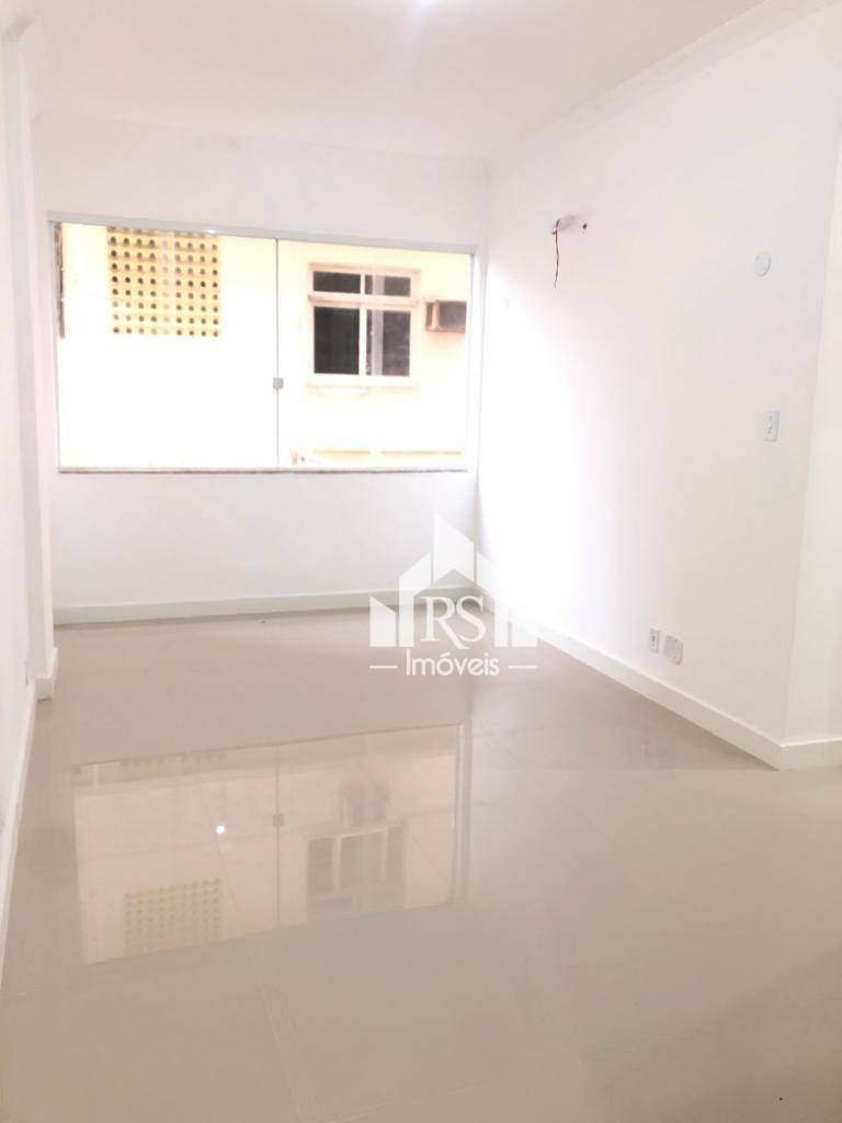 Apartamento à venda com 2 quartos, 70m² - Foto 9