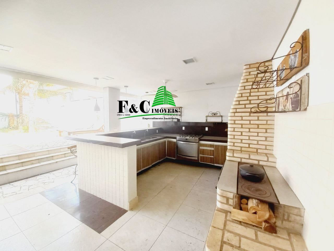 Casa de Condomínio para alugar com 3 quartos, 450m² - Foto 43