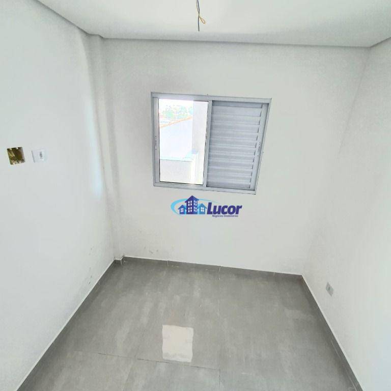 Apartamento à venda com 2 quartos, 38m² - Foto 8