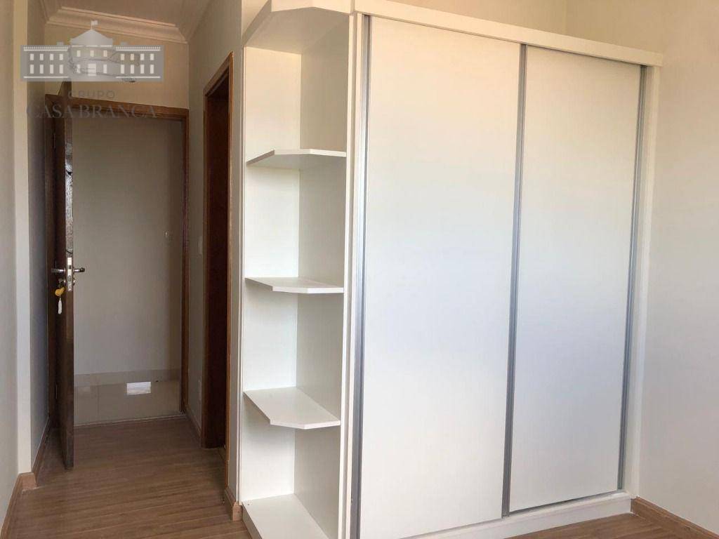 Apartamento para alugar com 3 quartos, 105m² - Foto 7