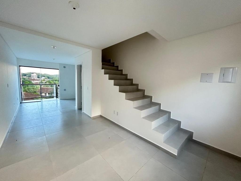 Sobrado à venda com 2 quartos, 71m² - Foto 3