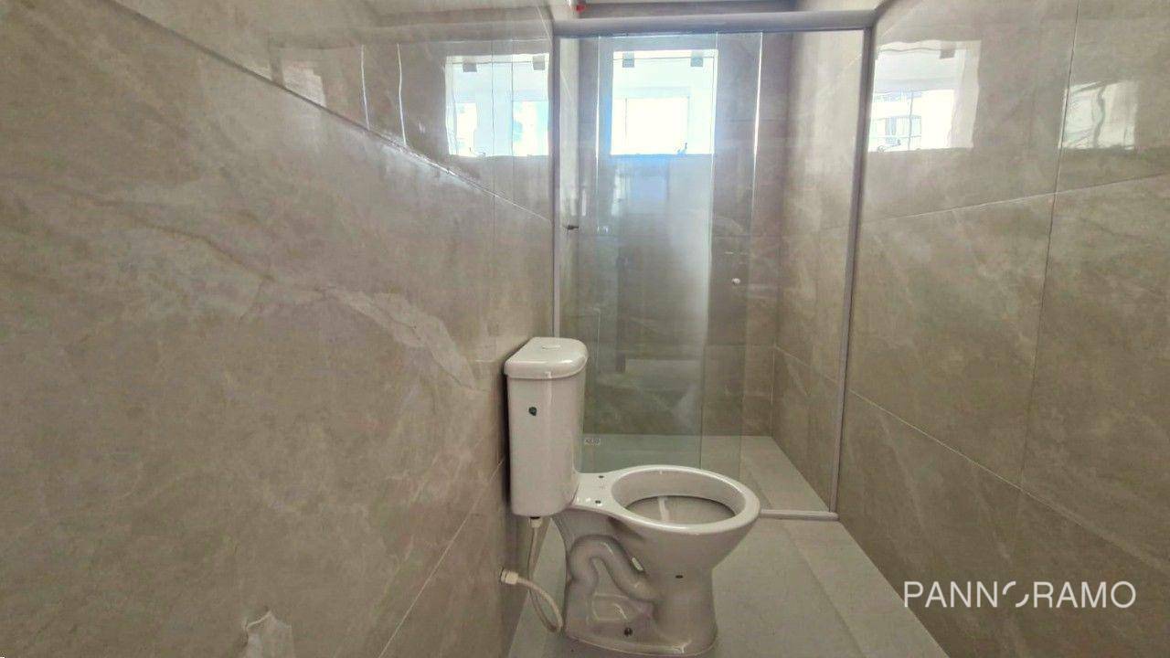 Casa à venda e aluguel com 4 quartos, 300m² - Foto 10