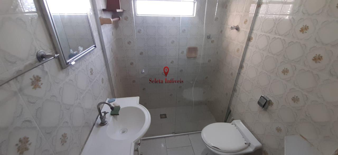 Casa para alugar com 2 quartos, 176m² - Foto 14