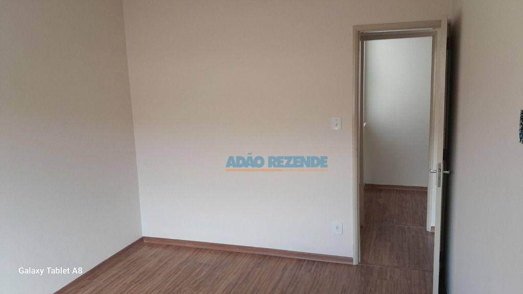 Apartamento à venda com 2 quartos, 43m² - Foto 4