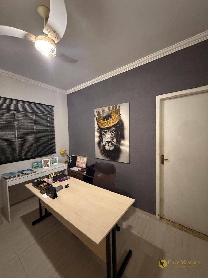 Casa à venda com 3 quartos, 180m² - Foto 29