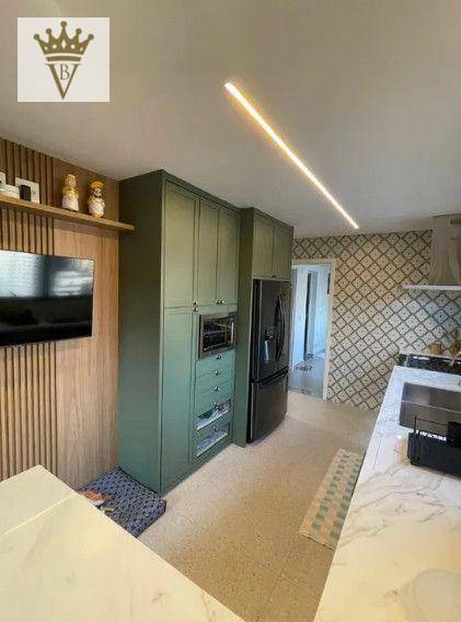 Apartamento à venda com 3 quartos, 250m² - Foto 11