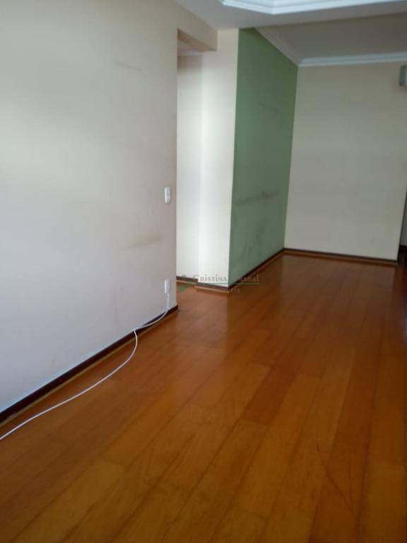 Apartamento à venda com 2 quartos, 60m² - Foto 4