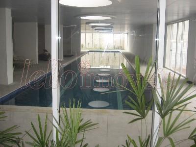 Apartamento à venda com 3 quartos, 241m² - Foto 18