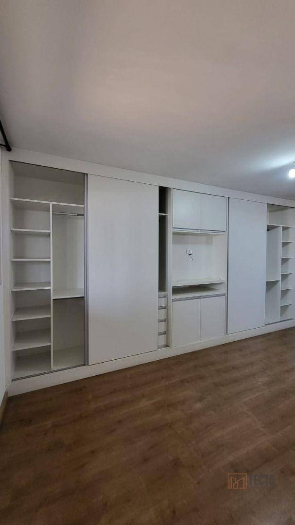 Casa à venda com 2 quartos, 250m² - Foto 8