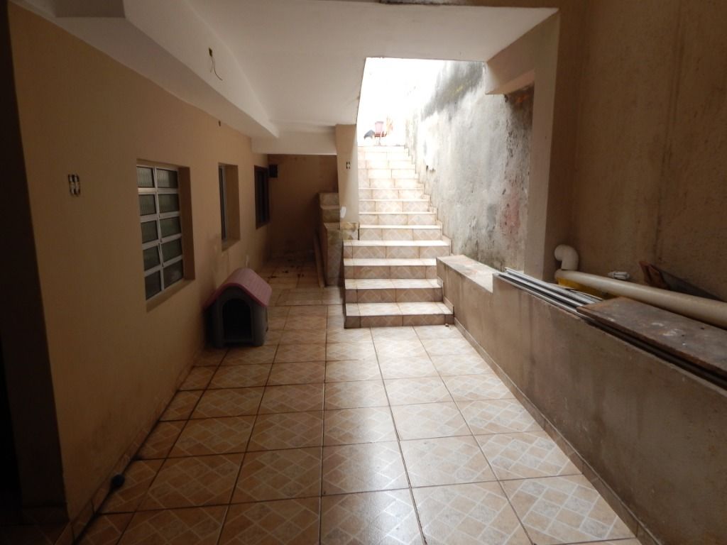 Sobrado à venda com 2 quartos, 235m² - Foto 32