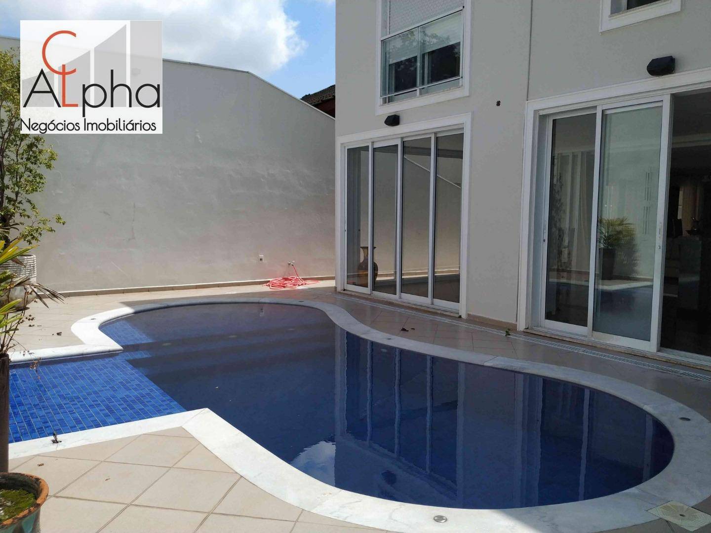 Sobrado à venda com 6 quartos, 280m² - Foto 4