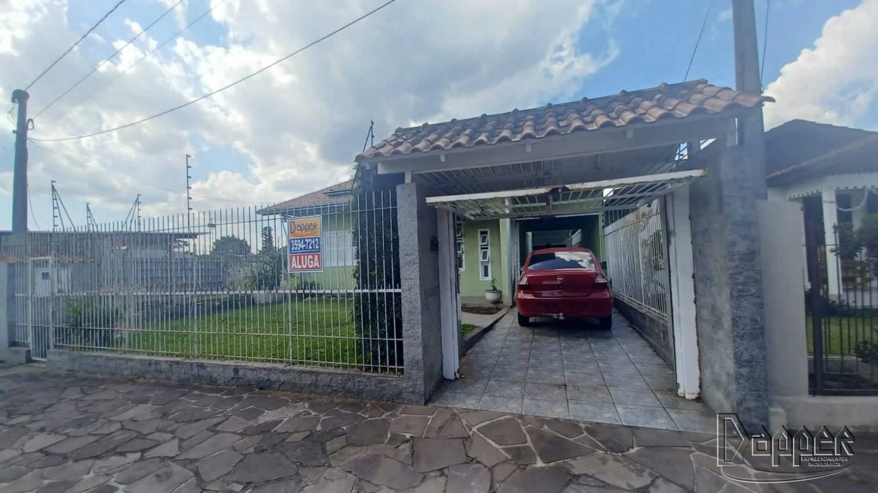 Casa à venda com 3 quartos, 157 - Foto 1