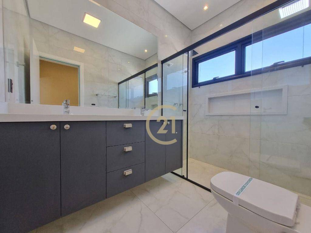 Casa de Condomínio para alugar com 3 quartos, 198m² - Foto 11