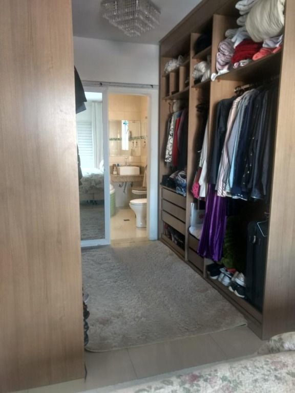 Sobrado à venda com 4 quartos, 400m² - Foto 12