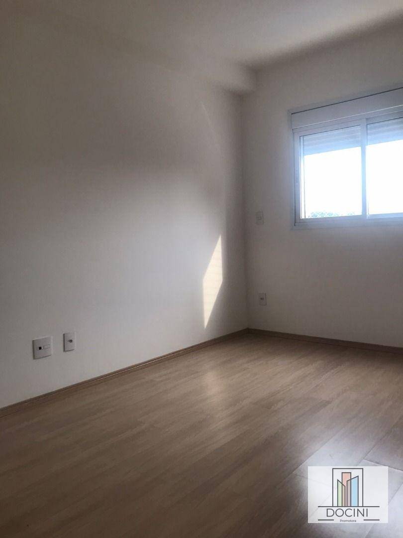 Apartamento à venda com 2 quartos, 61m² - Foto 10