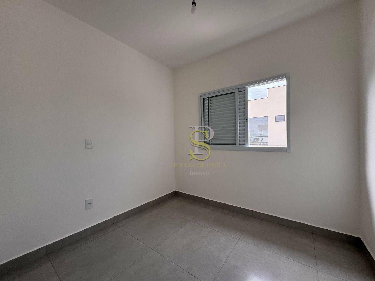 Casa à venda com 3 quartos, 110m² - Foto 26