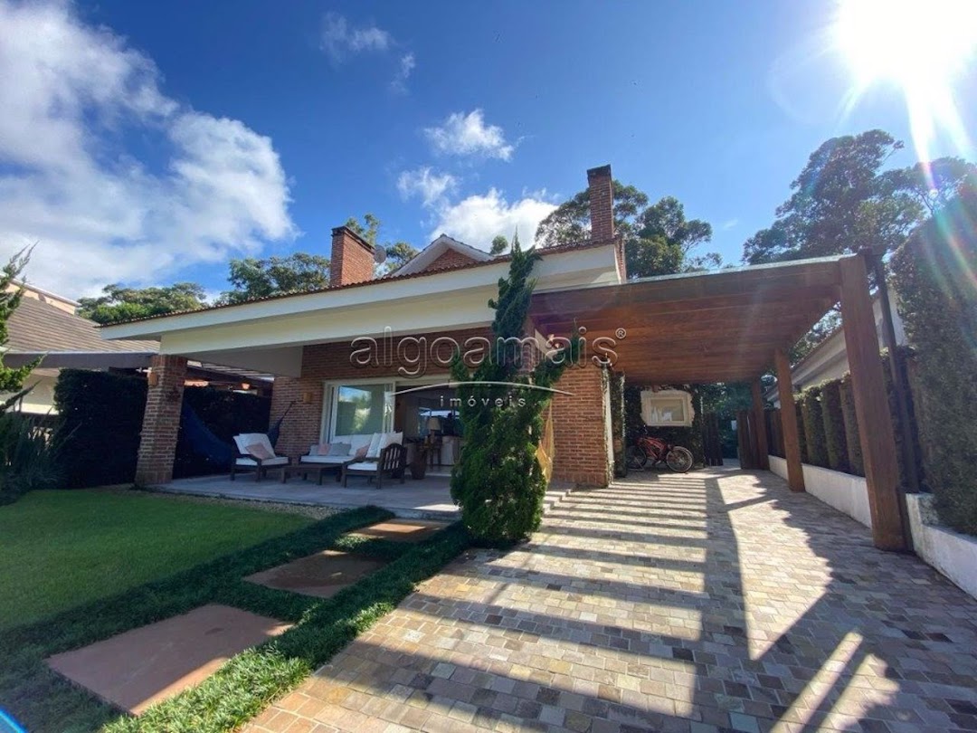 Casa de Condomínio à venda com 4 quartos, 238m² - Foto 2