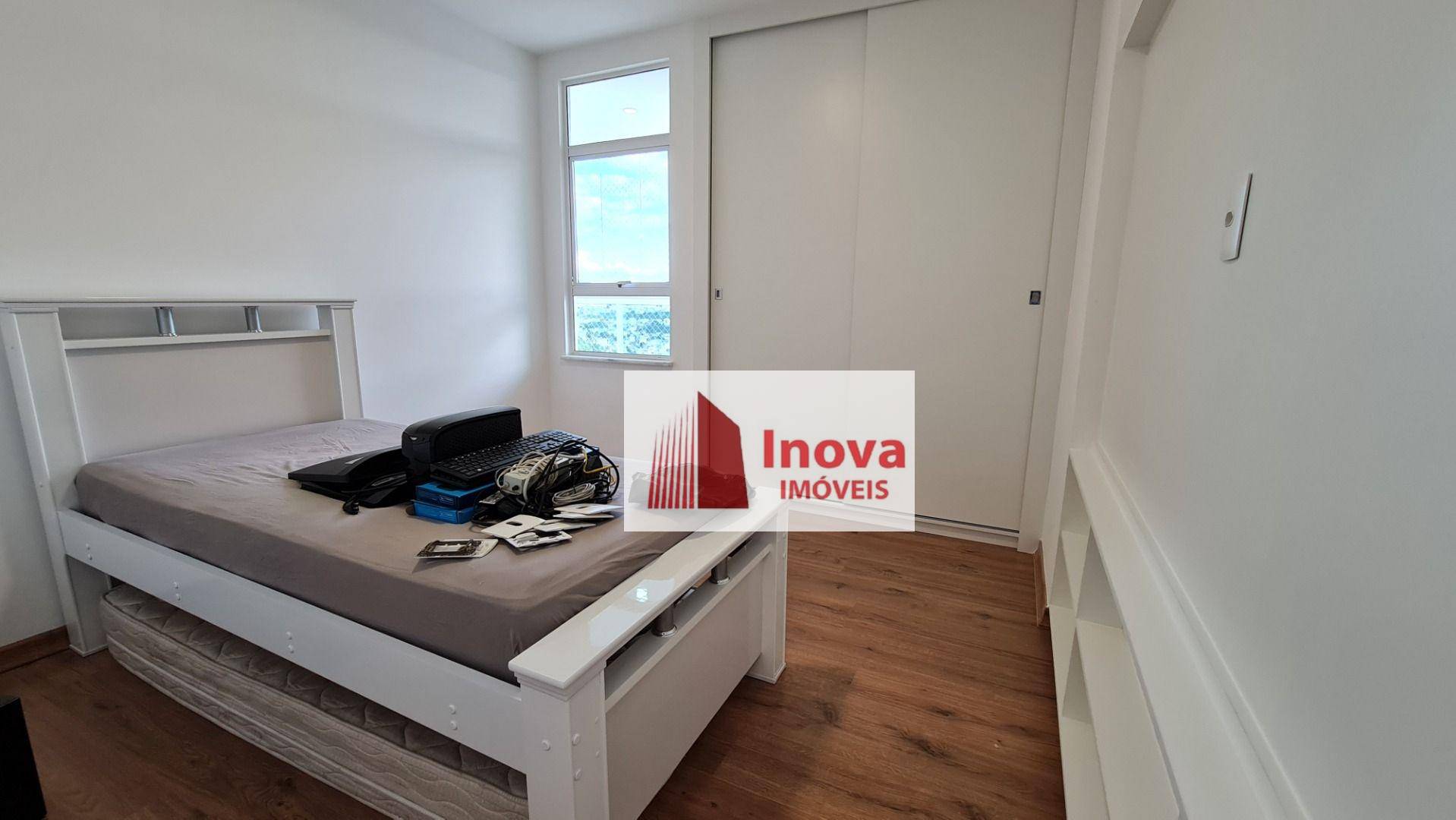 Apartamento à venda com 3 quartos, 146m² - Foto 27