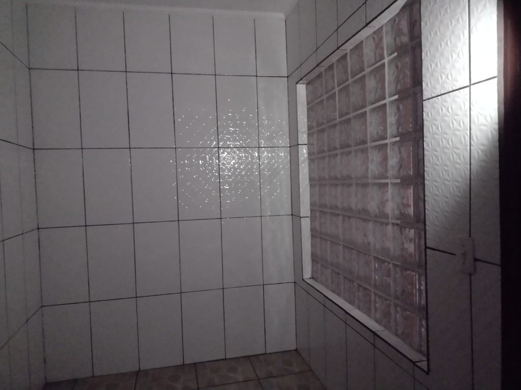 Casa à venda com 1 quarto, 100m² - Foto 8