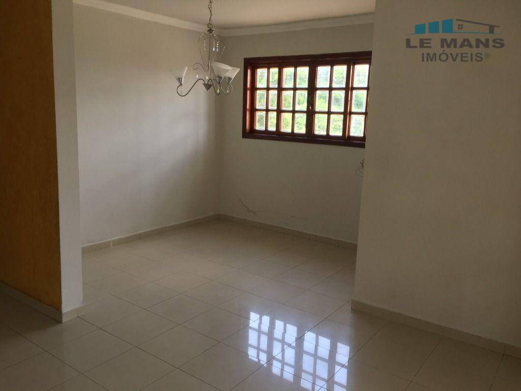 Casa à venda com 2 quartos, 110m² - Foto 10