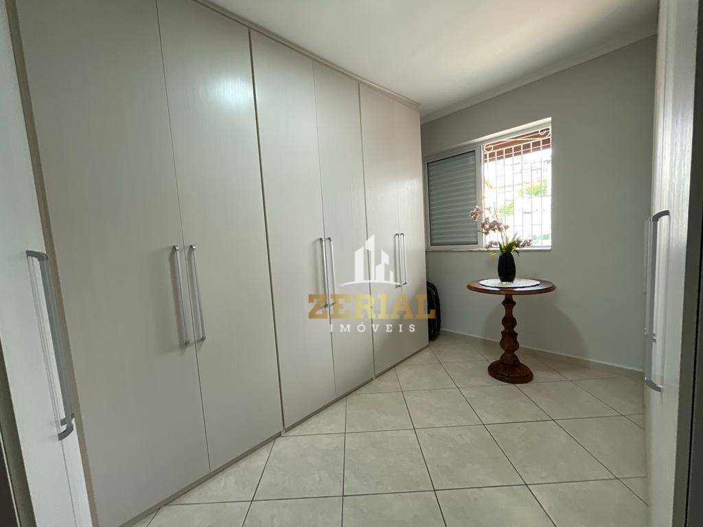 Sobrado à venda com 3 quartos, 210m² - Foto 18