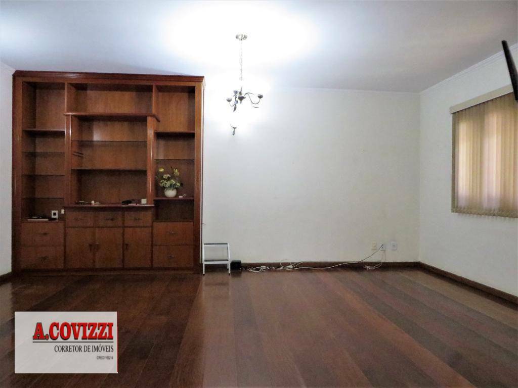 Casa à venda com 4 quartos, 225m² - Foto 3