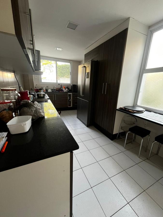 Casa de Condomínio à venda com 5 quartos, 290m² - Foto 9