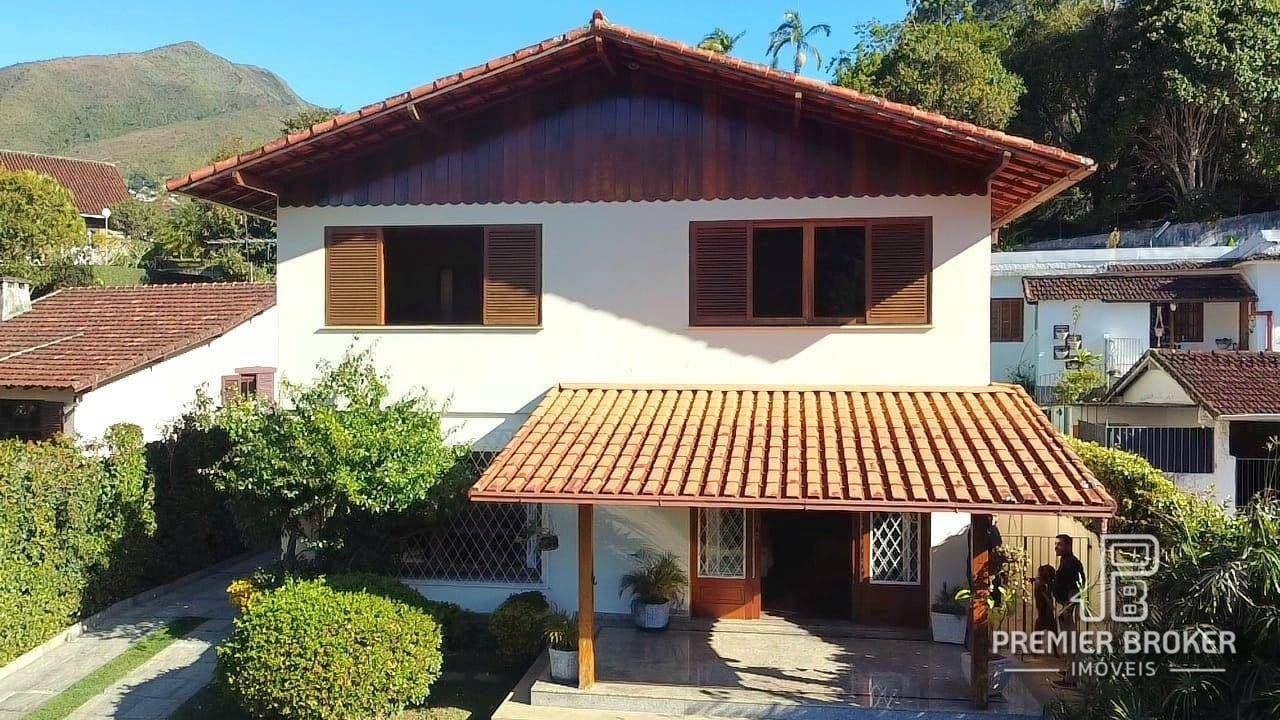 Casa à venda com 3 quartos, 271m² - Foto 21