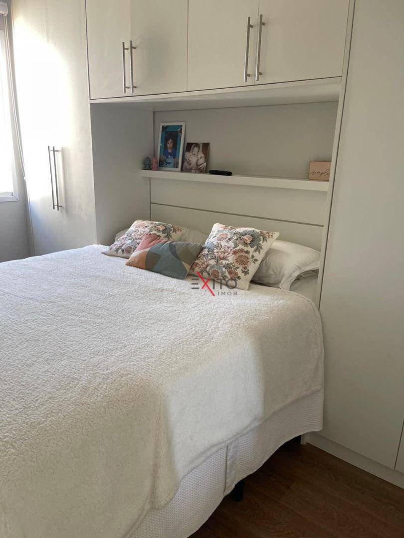 Apartamento à venda com 2 quartos, 54m² - Foto 11