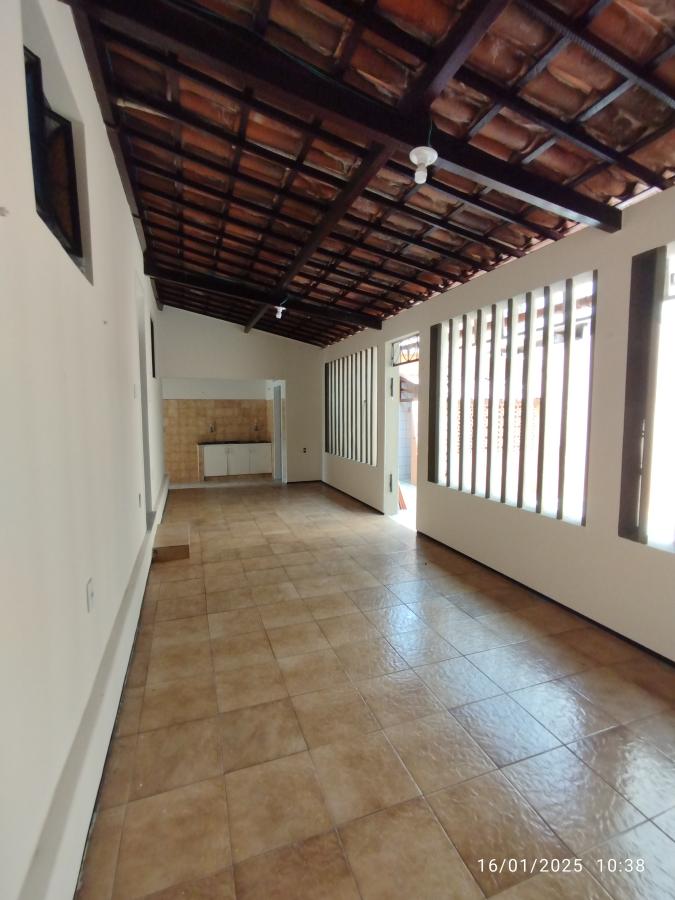 Casa para alugar com 4 quartos, 192m² - Foto 29