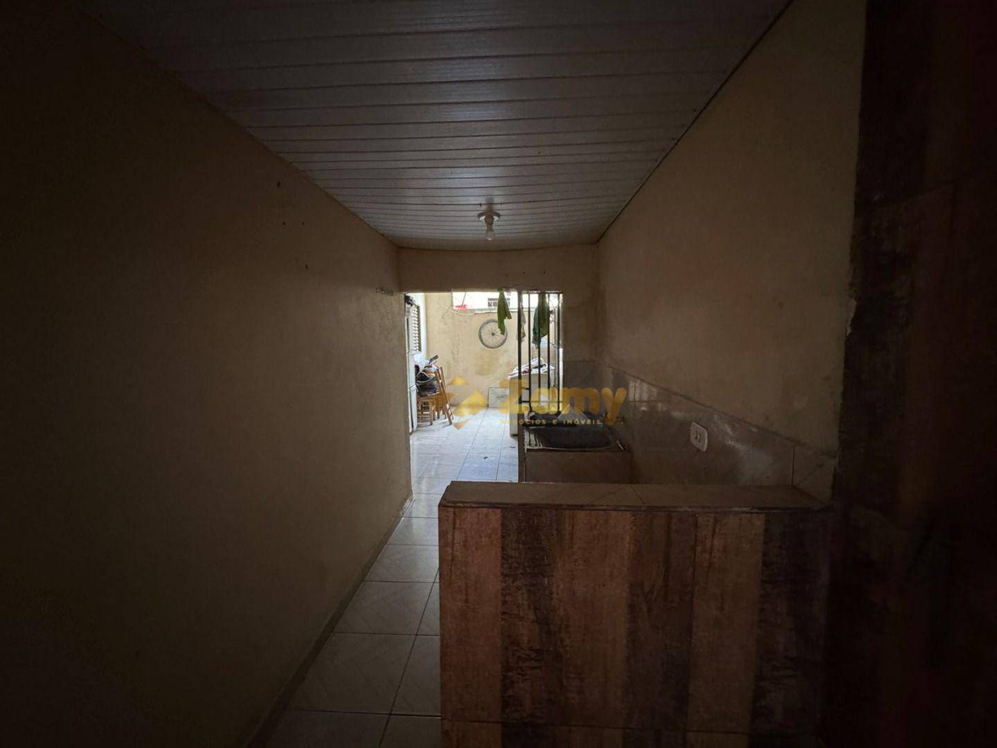 Casa à venda com 3 quartos, 72m² - Foto 9