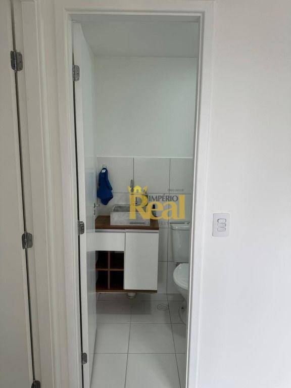 Apartamento para alugar com 2 quartos, 39m² - Foto 14