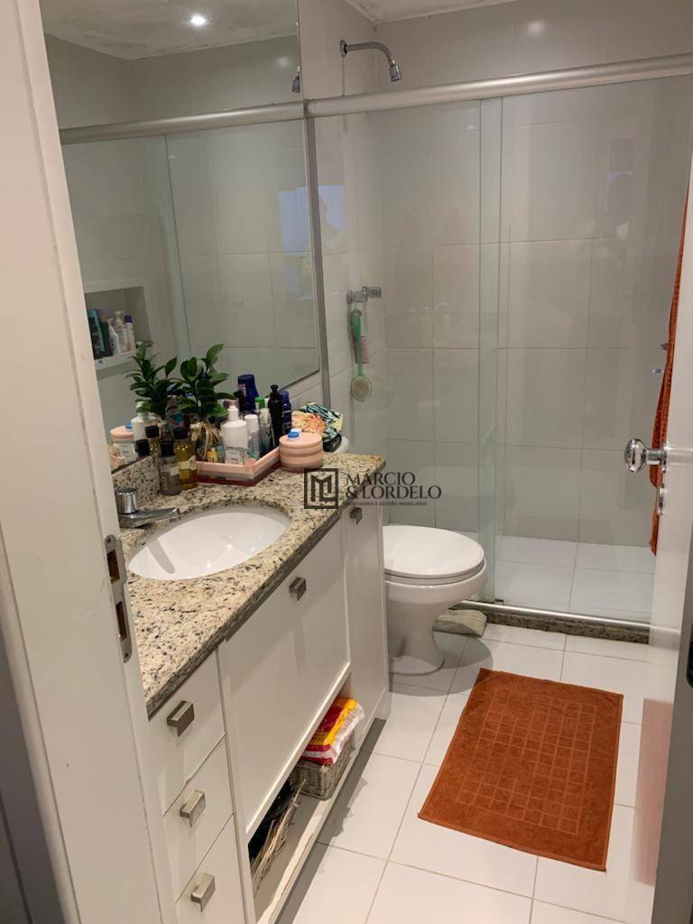 Apartamento à venda com 1 quarto, 60m² - Foto 3