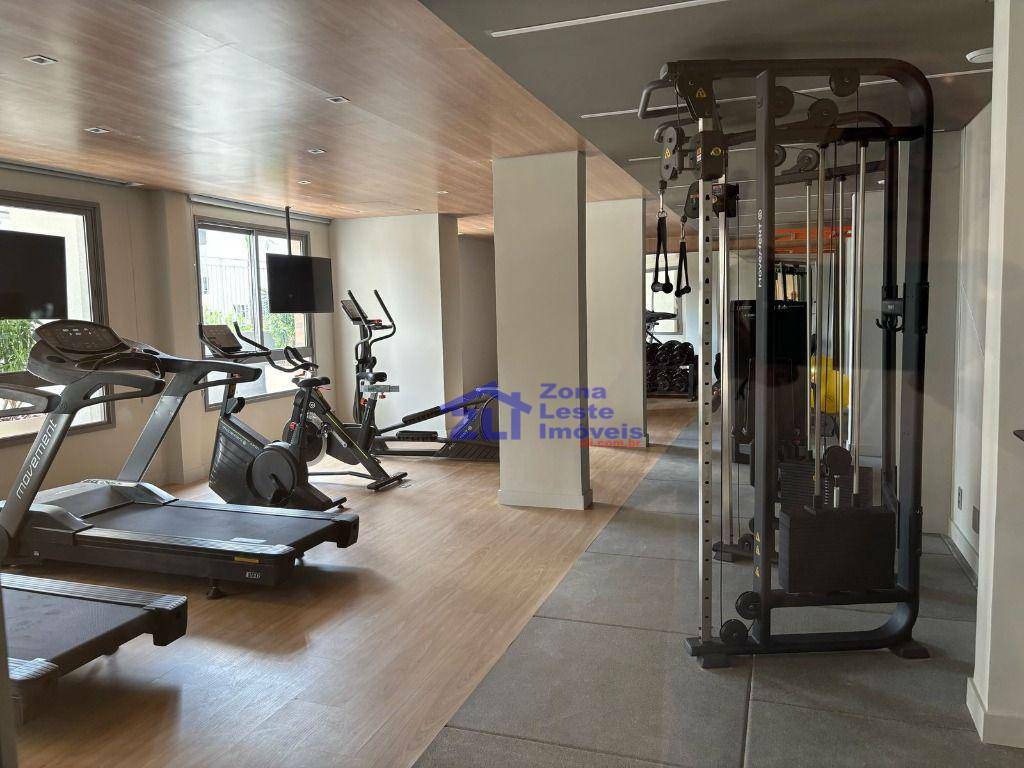 Apartamento para alugar com 3 quartos, 140m² - Foto 18
