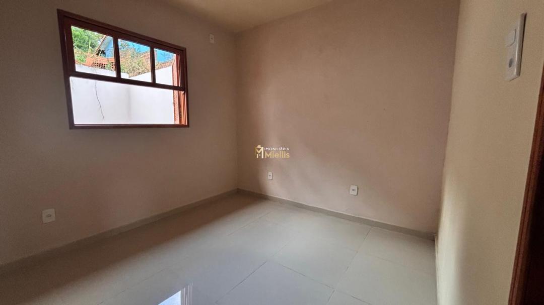 Casa à venda com 2 quartos, 46m² - Foto 6