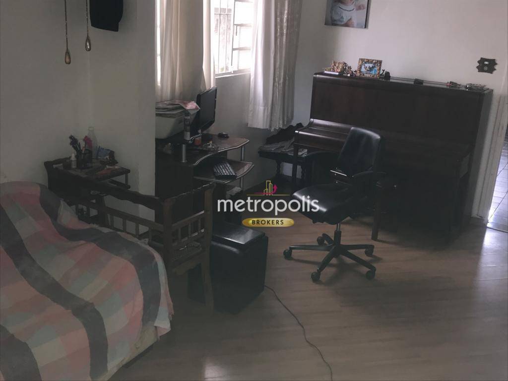 Casa à venda com 3 quartos, 200m² - Foto 3