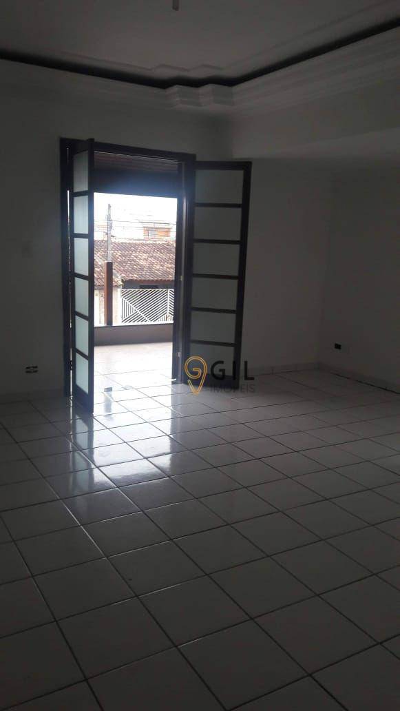 Sobrado à venda com 4 quartos, 180m² - Foto 32