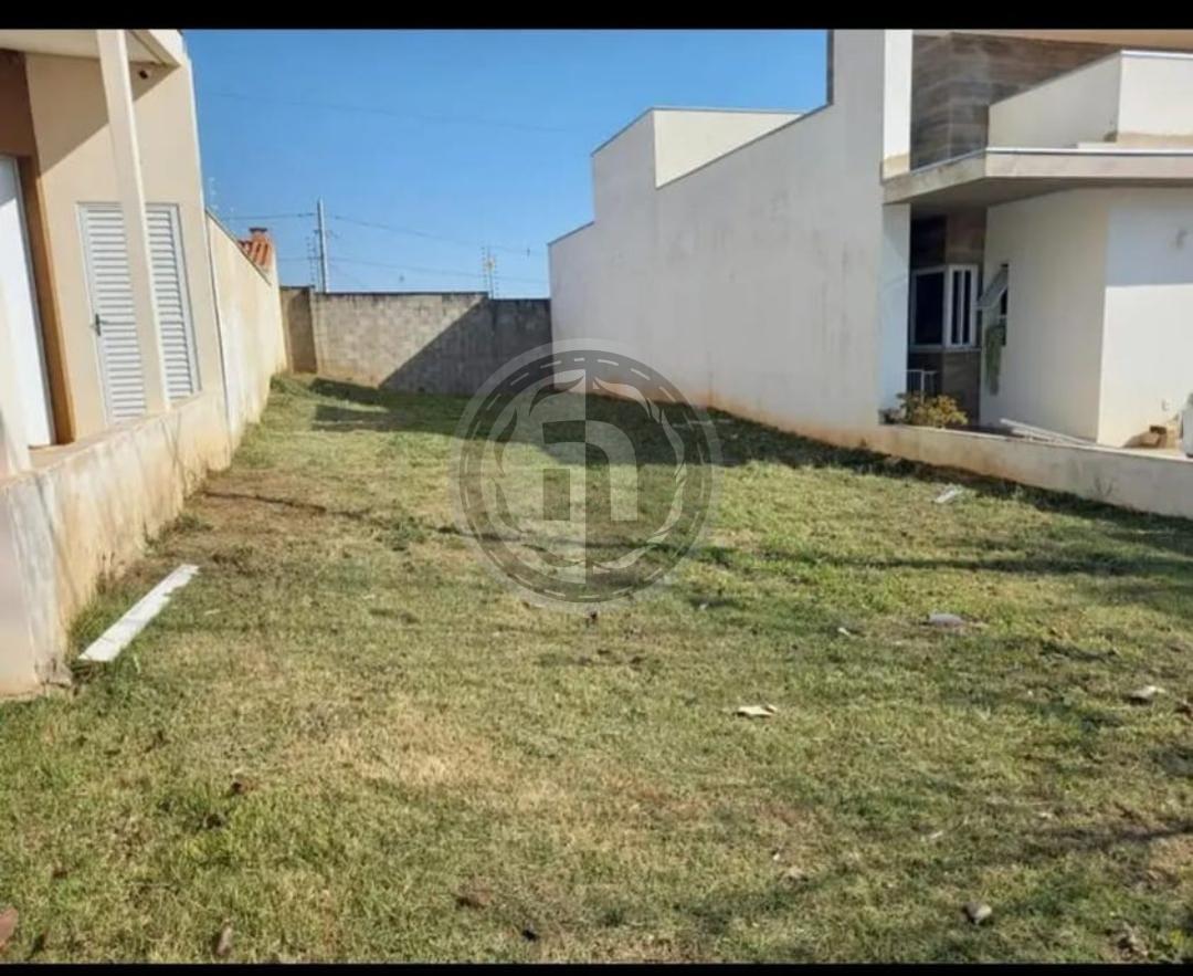 Terreno à venda, 154m² - Foto 1