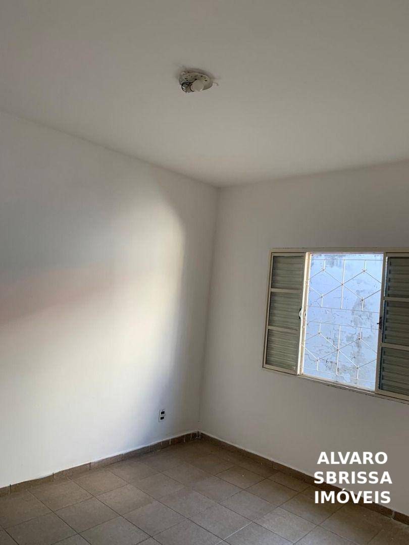 Casa à venda com 2 quartos, 94m² - Foto 26