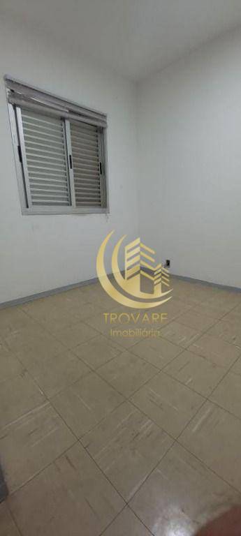 Apartamento à venda com 2 quartos, 67m² - Foto 15