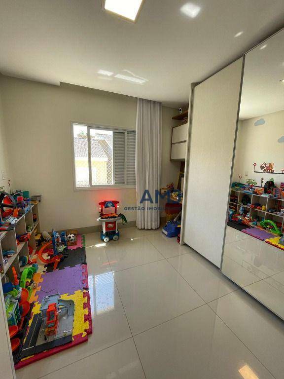 Sobrado à venda com 3 quartos, 206m² - Foto 3