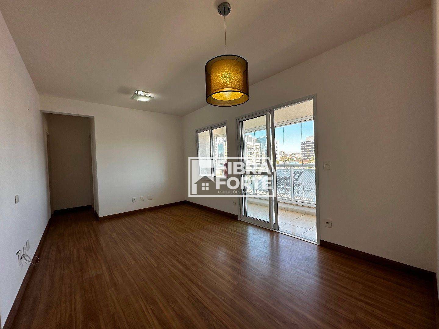 Apartamento à venda com 2 quartos, 67m² - Foto 5