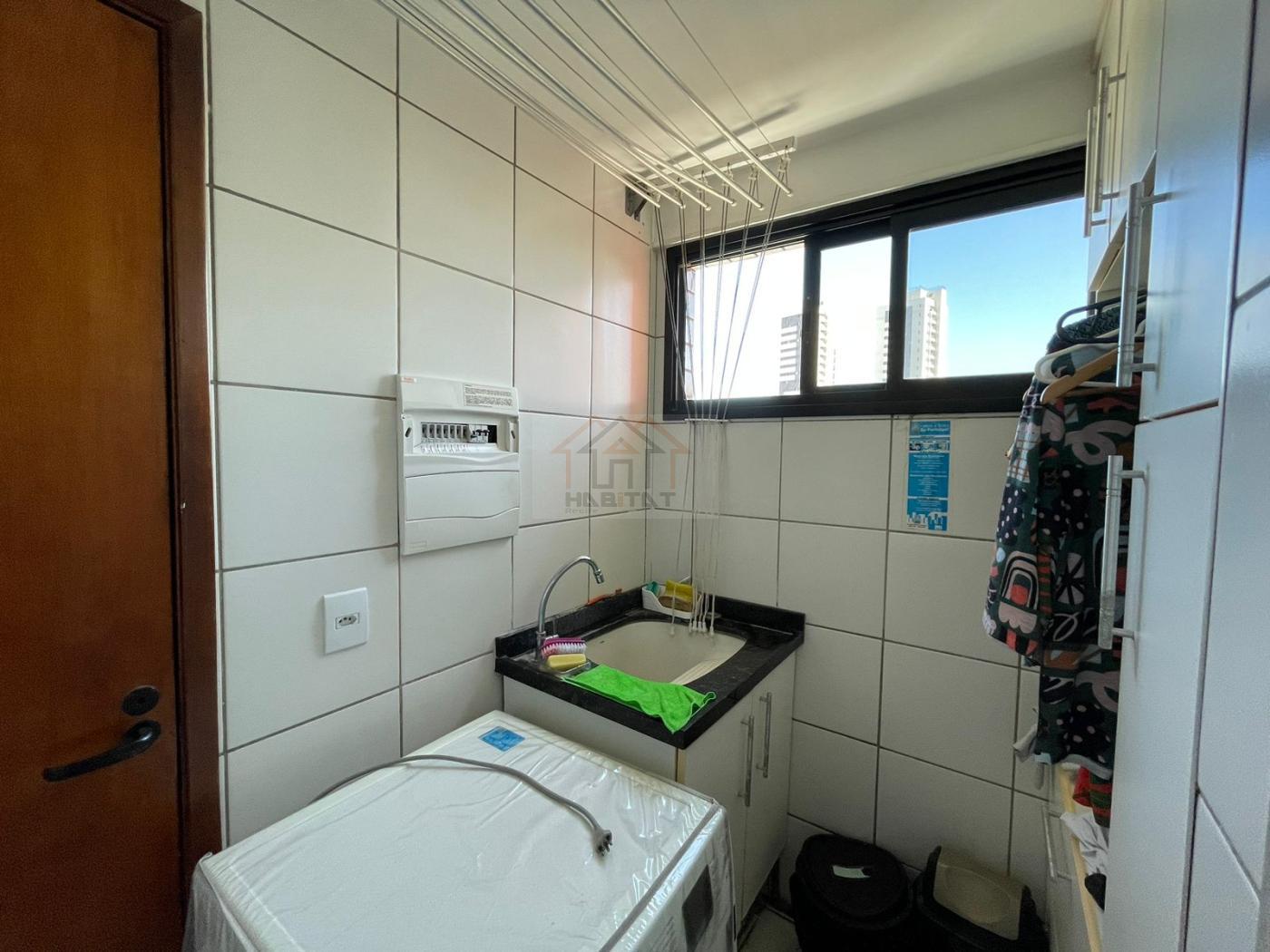 Apartamento à venda com 3 quartos, 93m² - Foto 17