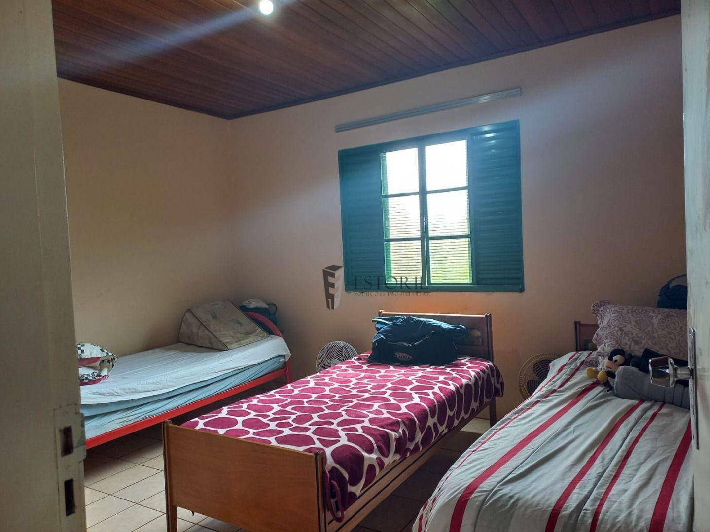 Casa à venda com 2 quartos, 85m² - Foto 4